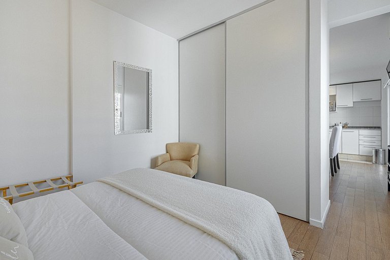 1BR Apt in the heart of Palermo w/ Pool & Laundry