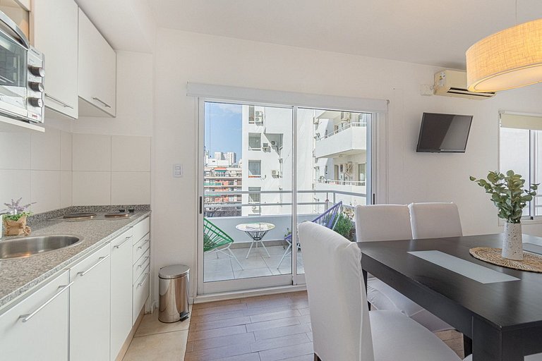 1BR Apt in the heart of Palermo w/ Pool & Laundry