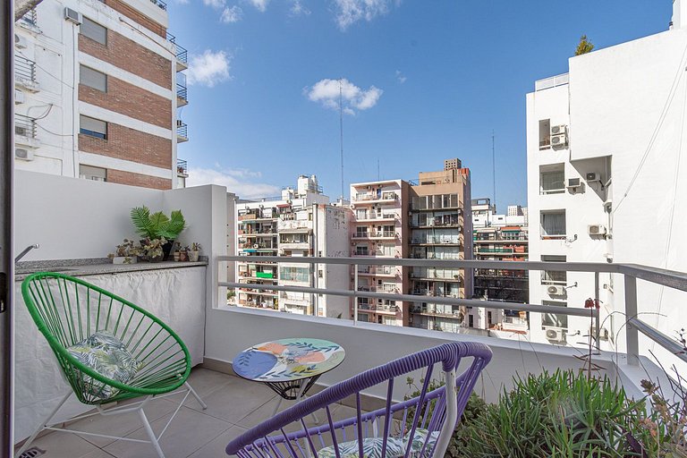 1BR Apt in the heart of Palermo w/ Pool & Laundry