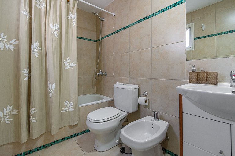 1BR Apt in the heart of Palermo w/ Pool & Laundry