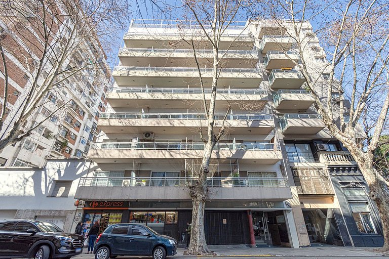 1BR Apt in the heart of Palermo w/ Pool & Laundry